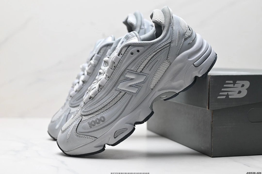 New Balance Sneakers 1000 — 5