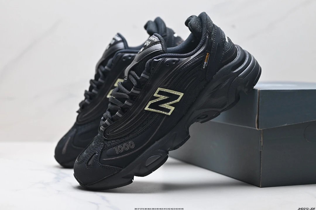 New Balance Sneakers 1000 — 14