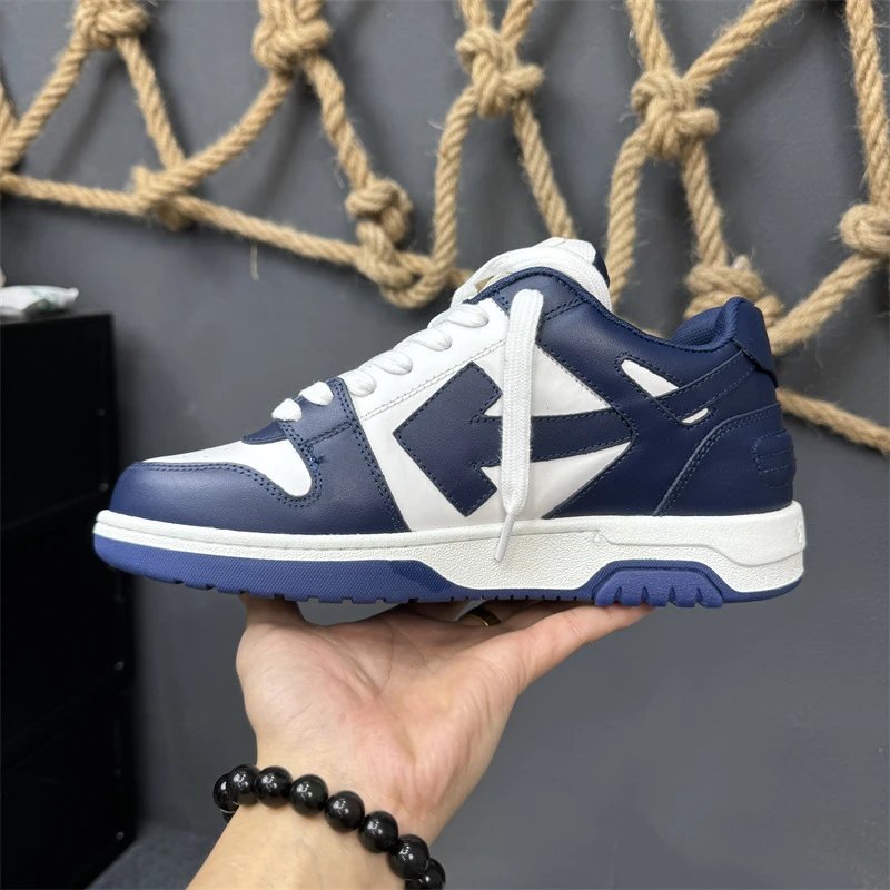 Off-White Diagonal Arrow Low 'For Whom?' Black Sneakers - 41