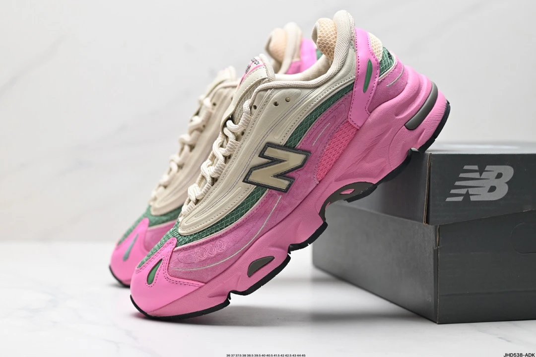 New Balance Sneakers 1000 — 6
