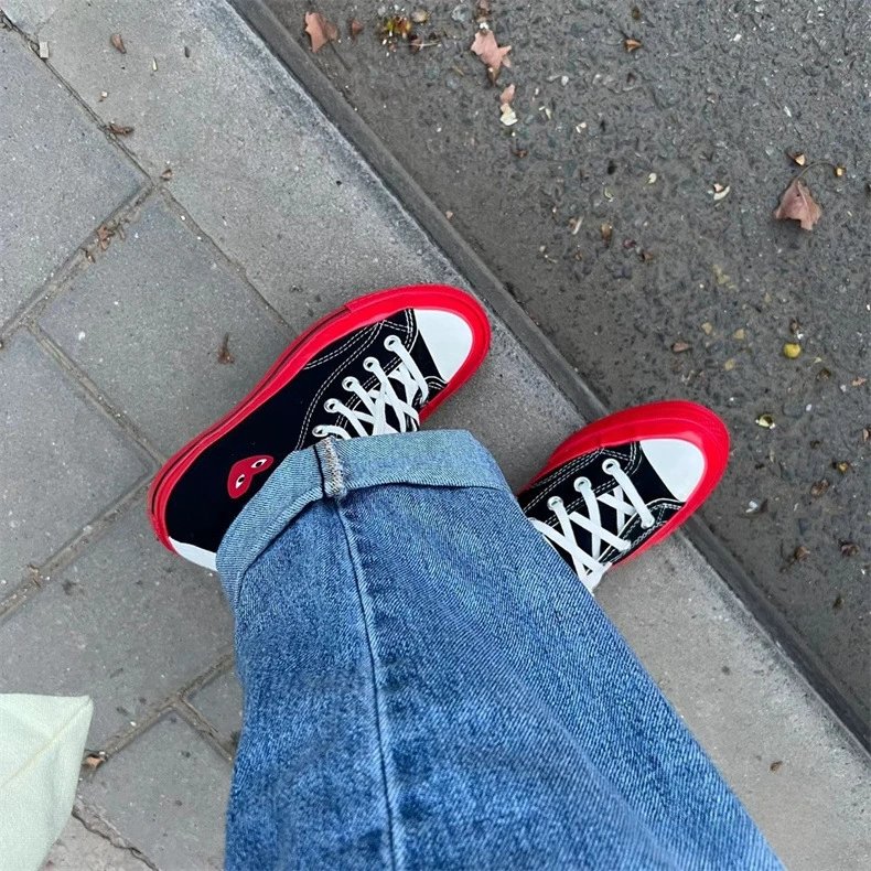 Comme des Garçons Play x Converse Chuck Taylor All Star High Black Red Heart Sneakers - 19