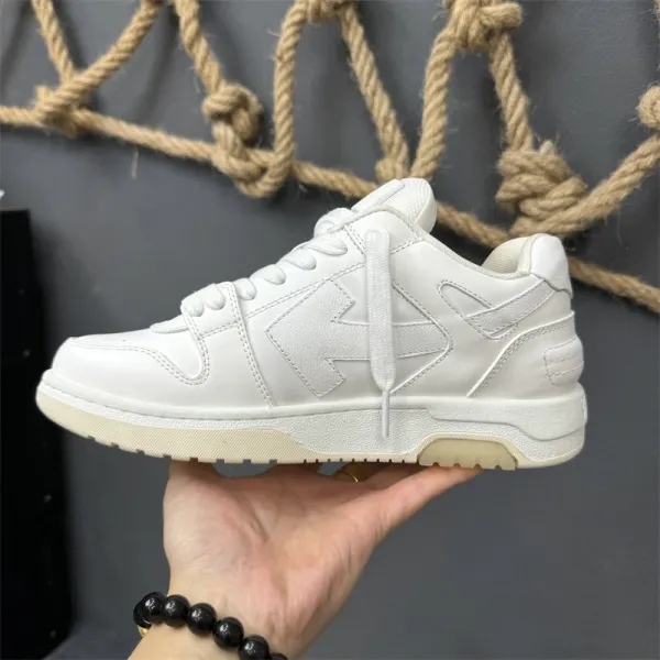 Off-White Diagonal Arrow Low 'For Whom?' Black Sneakers - 18