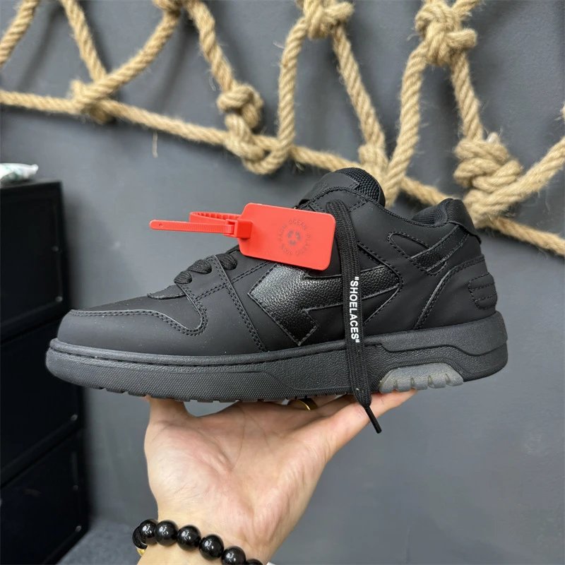 Off-White Diagonal Arrow Low 'For Whom?' Black Sneakers - 11