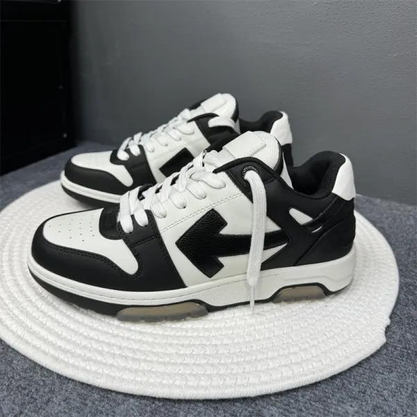 Off-White Arrow Low Black and White Sneakers - 1