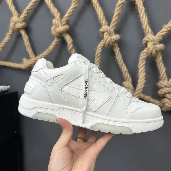 Off-White Diagonal Arrow Low 'For Whom?' Black Sneakers - 35