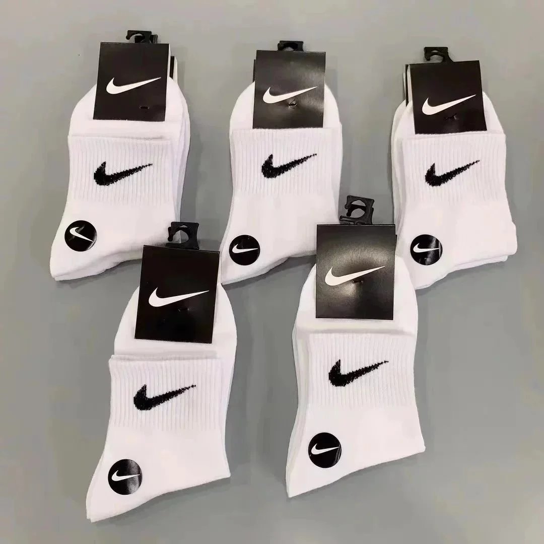 Nike Swoosh Crew Socks