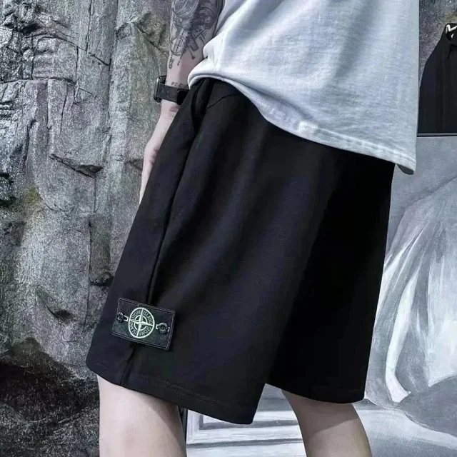Stone Island Shorts Cargo with compass badge product detail image 7