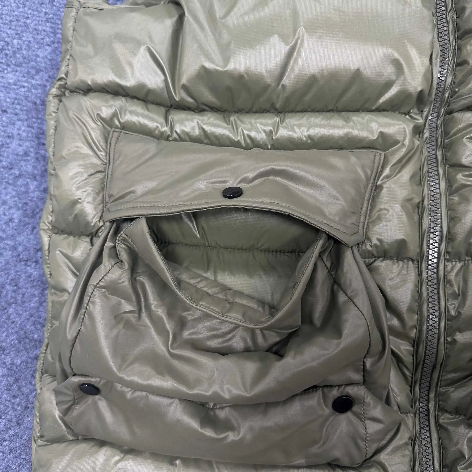 CP Company Goggle Vest Army Green Down Vest - 13