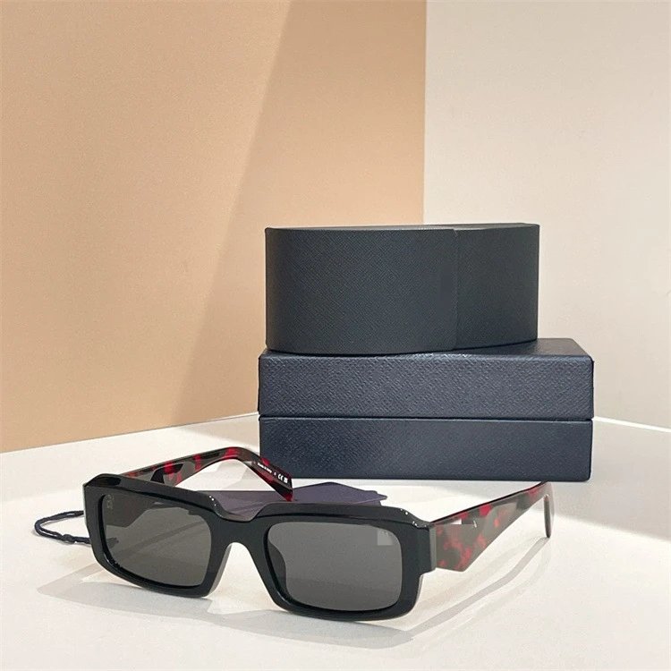 Square Sunglasses photo 5