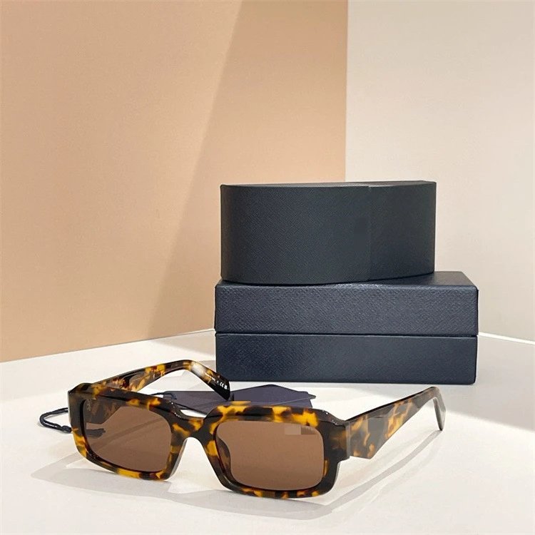 Square Sunglasses photo 3