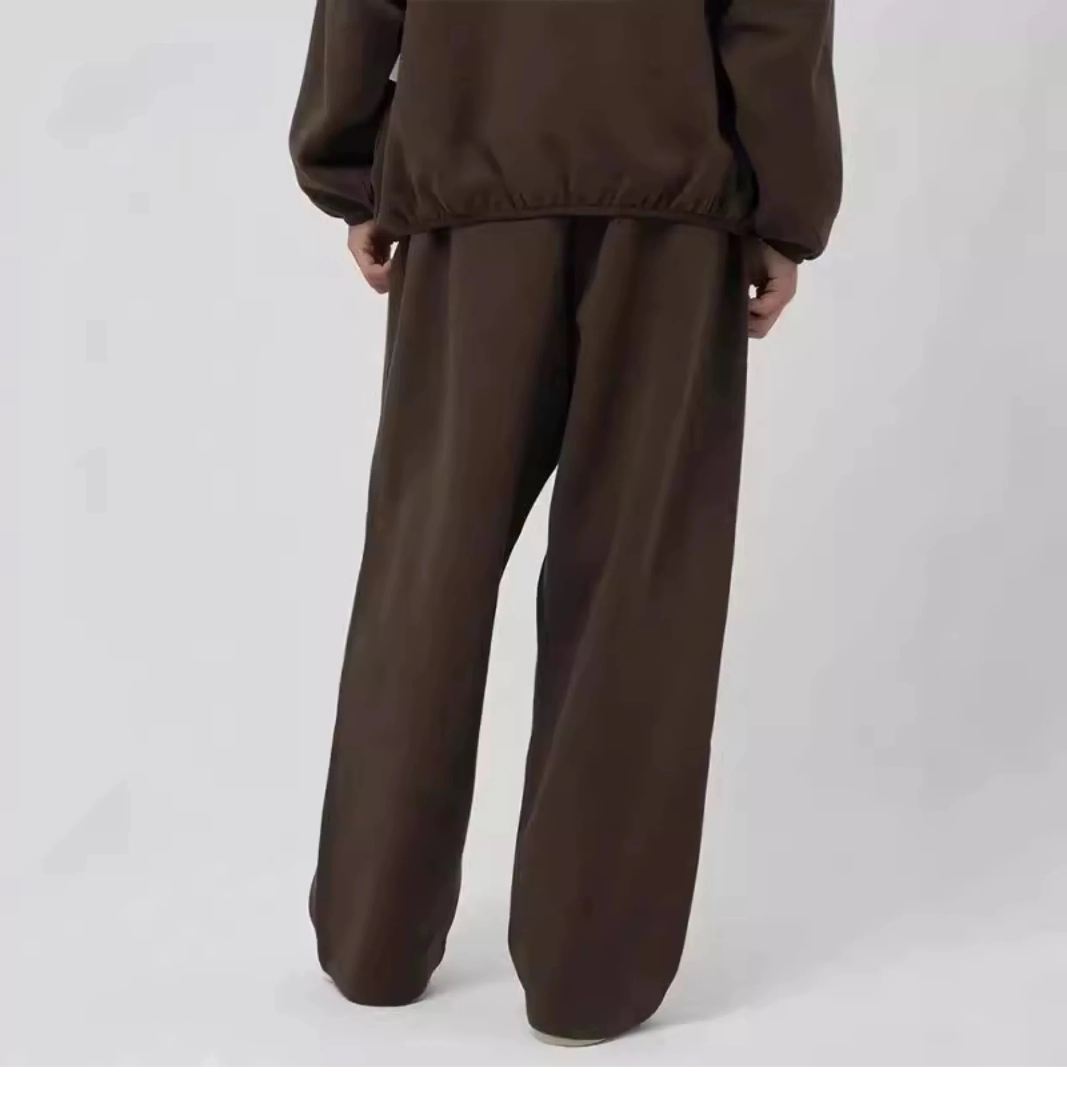 Fleece Lined Relaxed Sweatpants photo 8