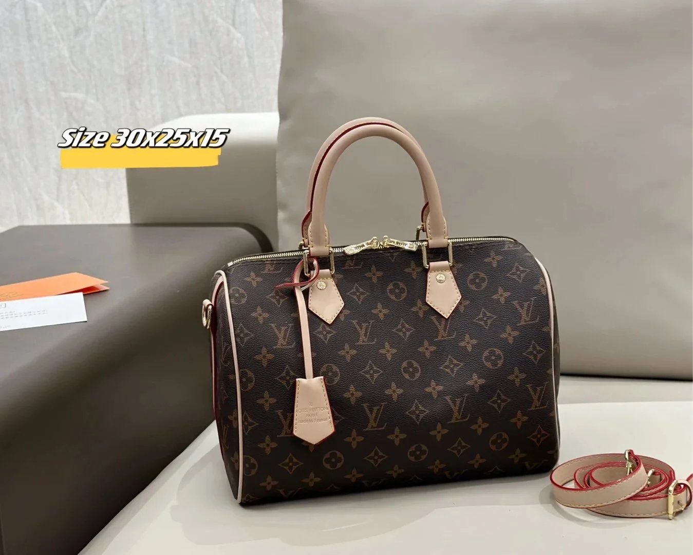 Chanel Quilted chain-strap crossbody bag image 10