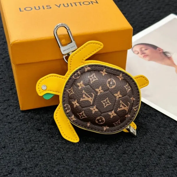 Louis Vuitton Turtle Key Holder Monogram Yellow Accessories - 1