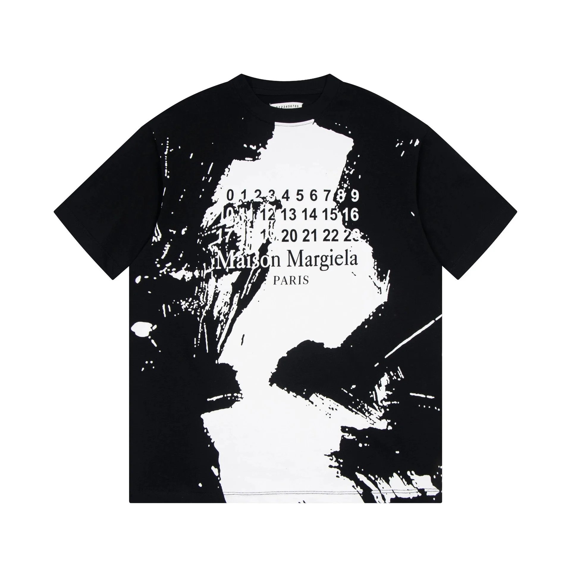 M6 Letter Print Couples T-Shirt photo 5