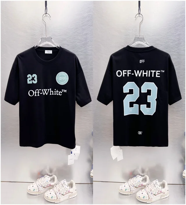 Off-White T-Shirts Graphic-print crew-neck product detail image 3