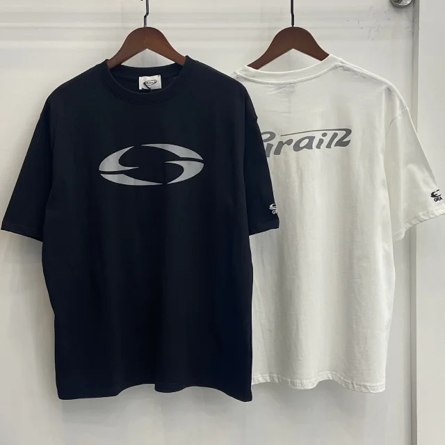 GRAILZ T-Shirts Oversized Graphic Print product detail image 2