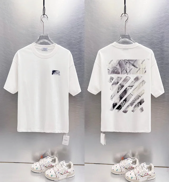 Off-White T-Shirts Graphic-print crew-neck product detail image 33