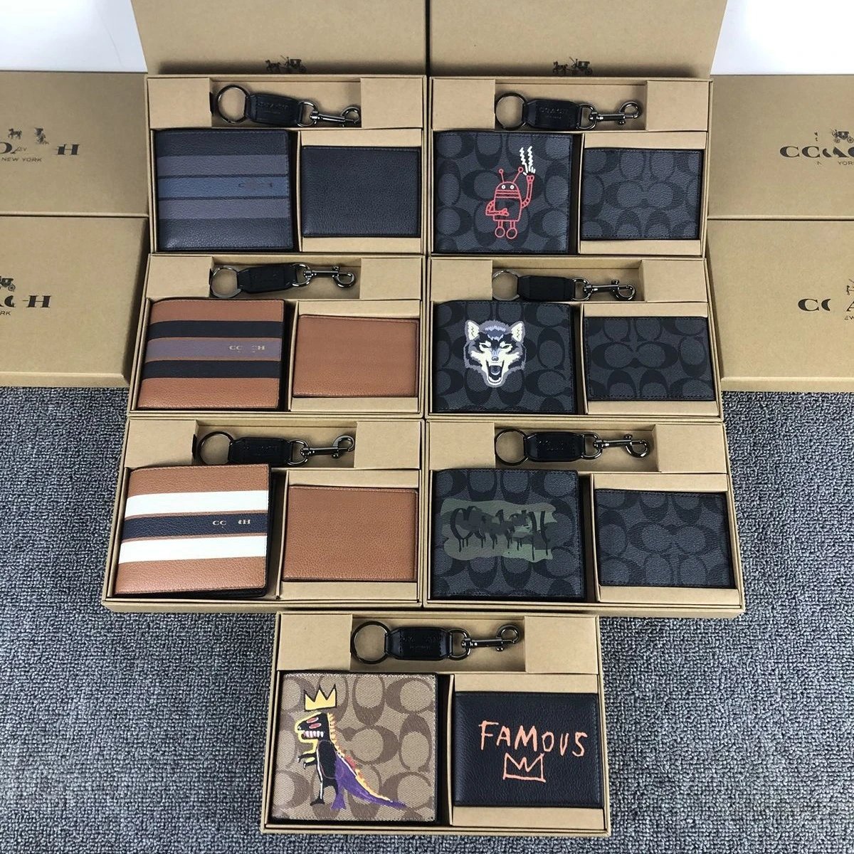 Coach Wolf Print Signature Canvas Bifold Wallet and Key Ring Set Gray - 2