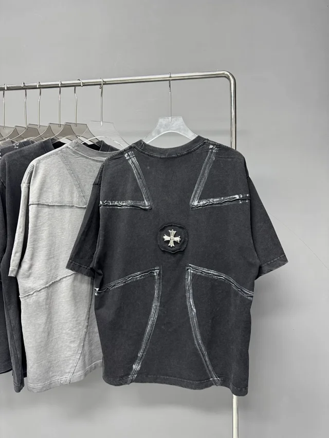 Chrome Hearts T-Shirts Short-Sleeve Graphic T-Shirt product detail image 2