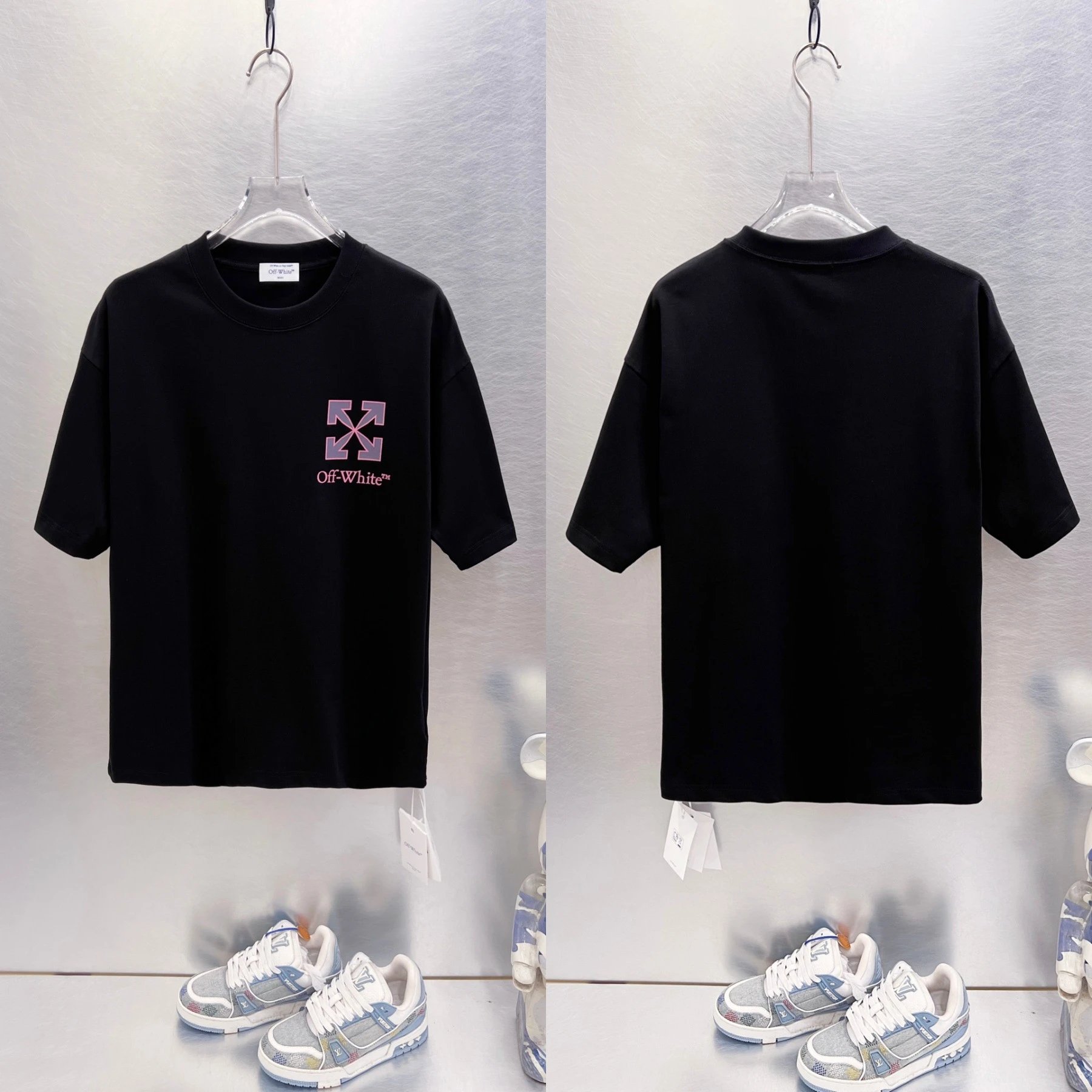 Off-White T-Shirts Graphic-print crew-neck — Black 9657