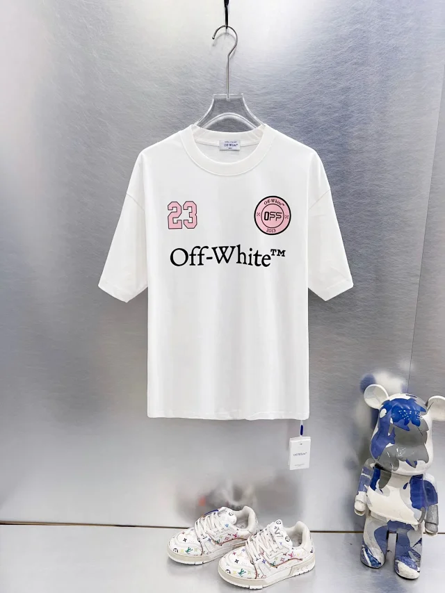Off-White T-Shirts Graphic-print crew-neck product detail image 6