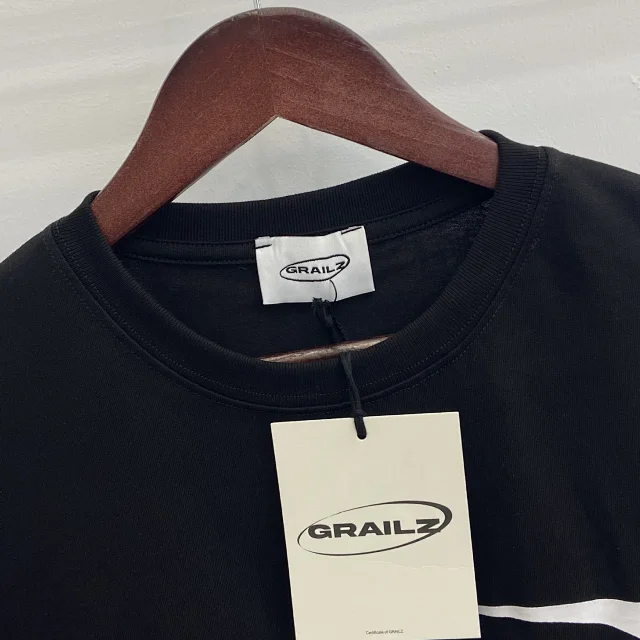 GRAILZ T-Shirts Oversized Graphic Print product detail image 9