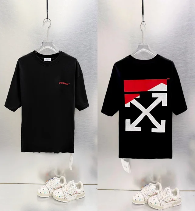 Off-White T-Shirts Graphic-print crew-neck product detail image 42
