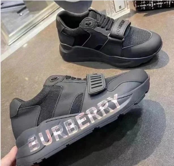 Burberry Sneakers Velcro-Strap — 28