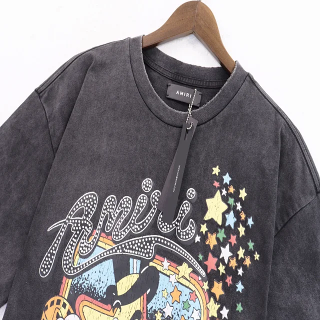 AMIRI Multiple graphic T-shirt designs product detail image 9