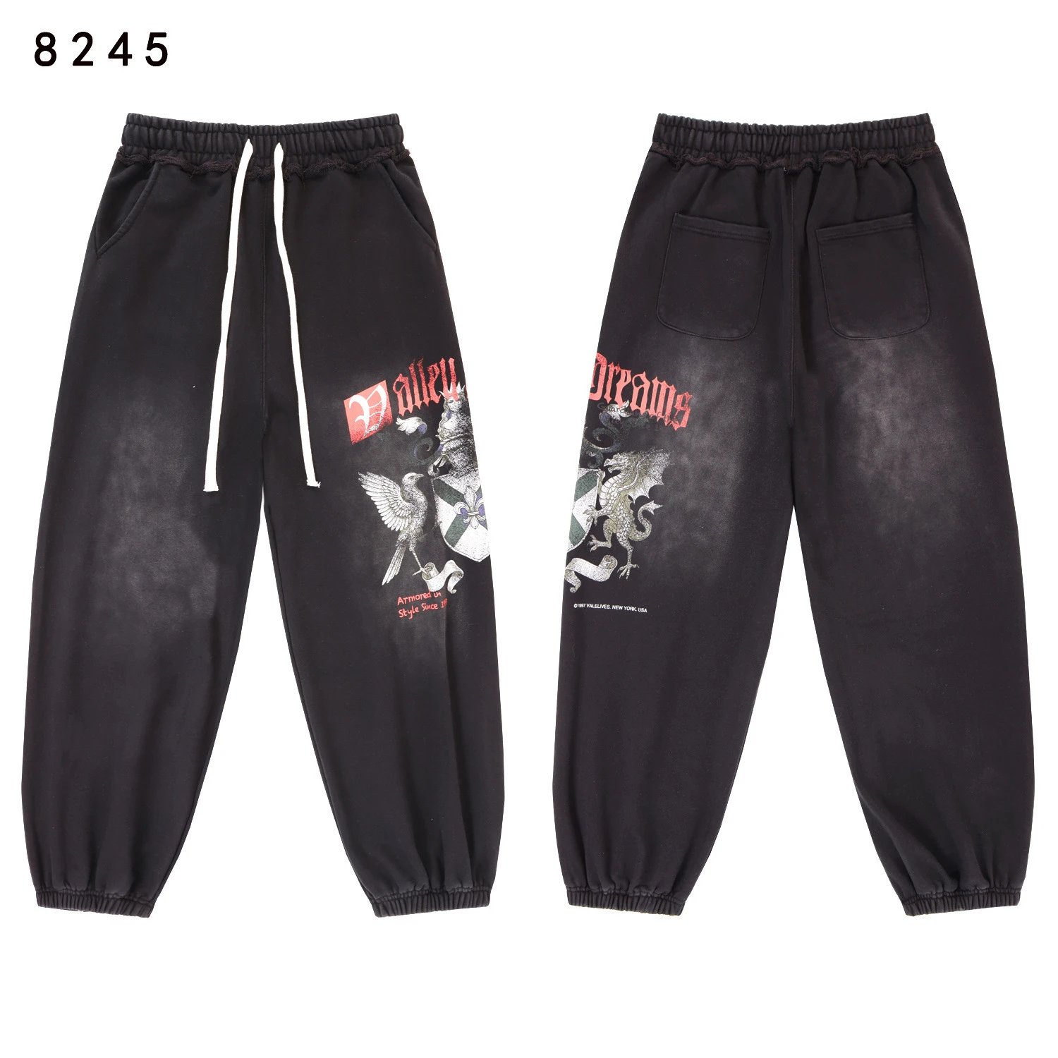 Vale Forever Matching Sets Bee graphic striped hoodie and sweatpants set — 8245 Washed black
