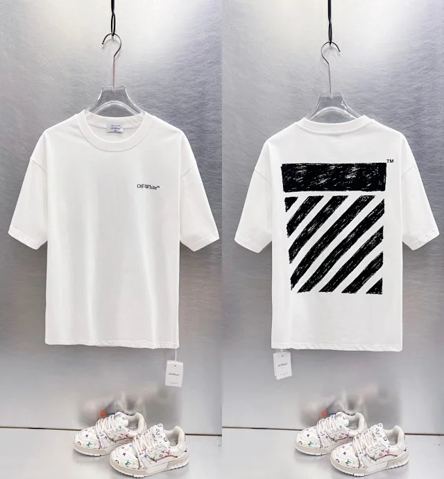 Off-White T-Shirts Graphic-print crew-neck product detail image 31