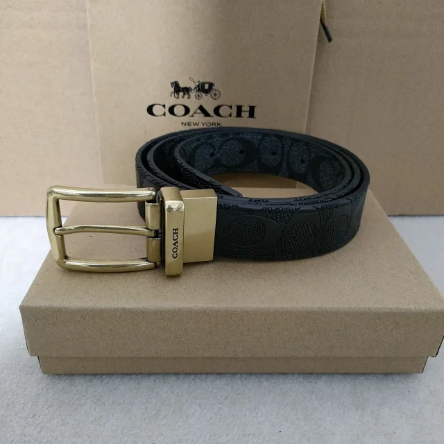 Coach Belts Reversible Signature C Pattern Belt with Interchangeable Buckles product detail image 10