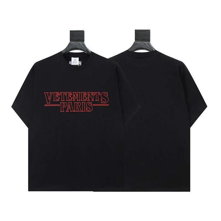 Vetements T-Shirts Graphic Logo Print — 8011 black