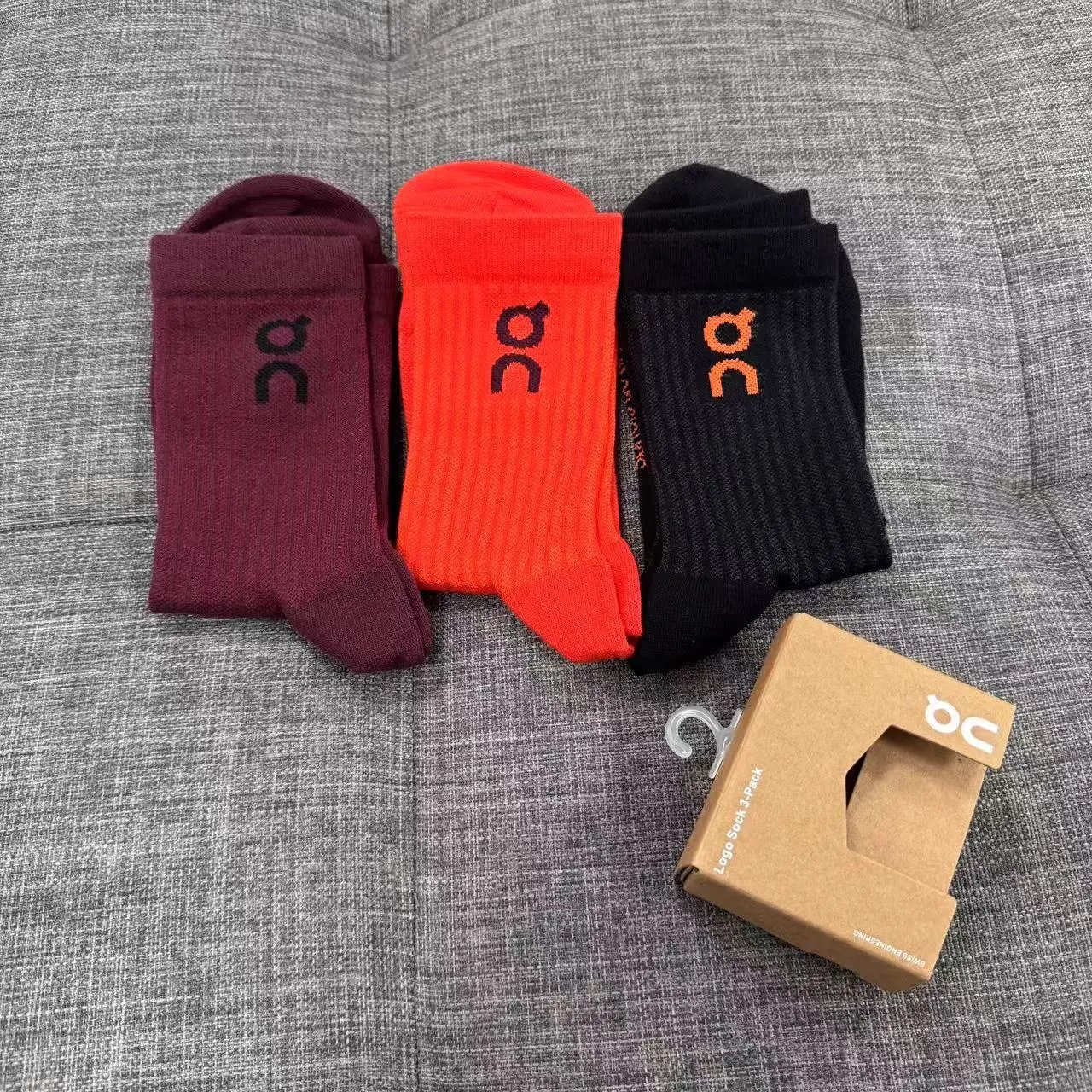 On Logo Sock 3-Pack Black Socks - 11