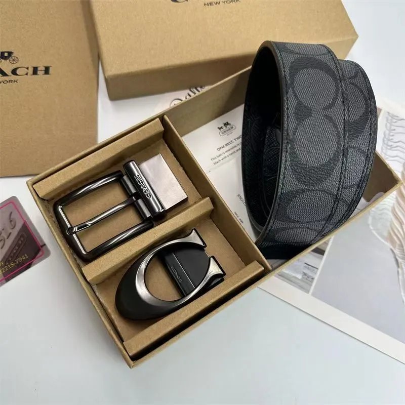 Coach Belts Reversible Signature C Pattern Belt with Interchangeable Buckles — Presbyopic black model with pin buckle, C- clasp