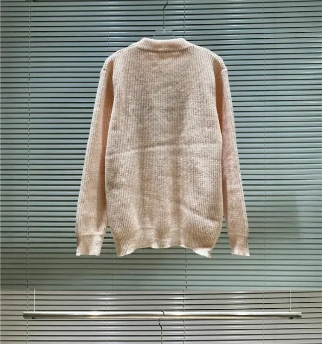 Gucci Knitwear Assorted knit sweaters and cardigans product detail image 44