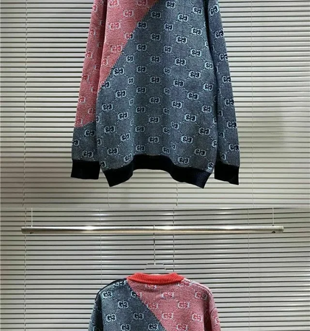 Gucci Knitwear Assorted knit sweaters and cardigans product detail image 11