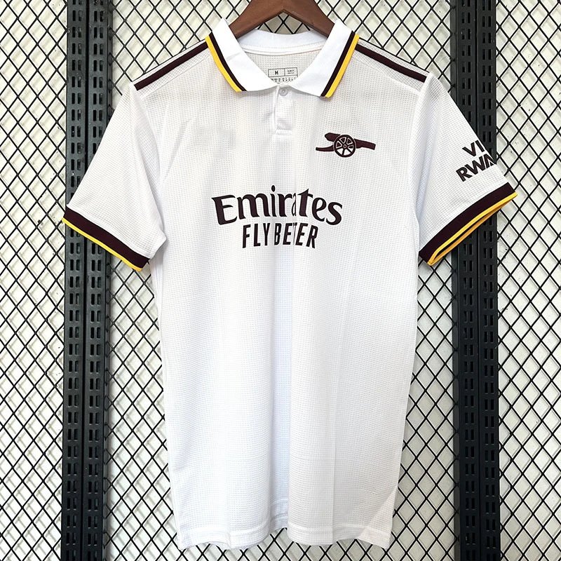 2526 Arsenal Second Away