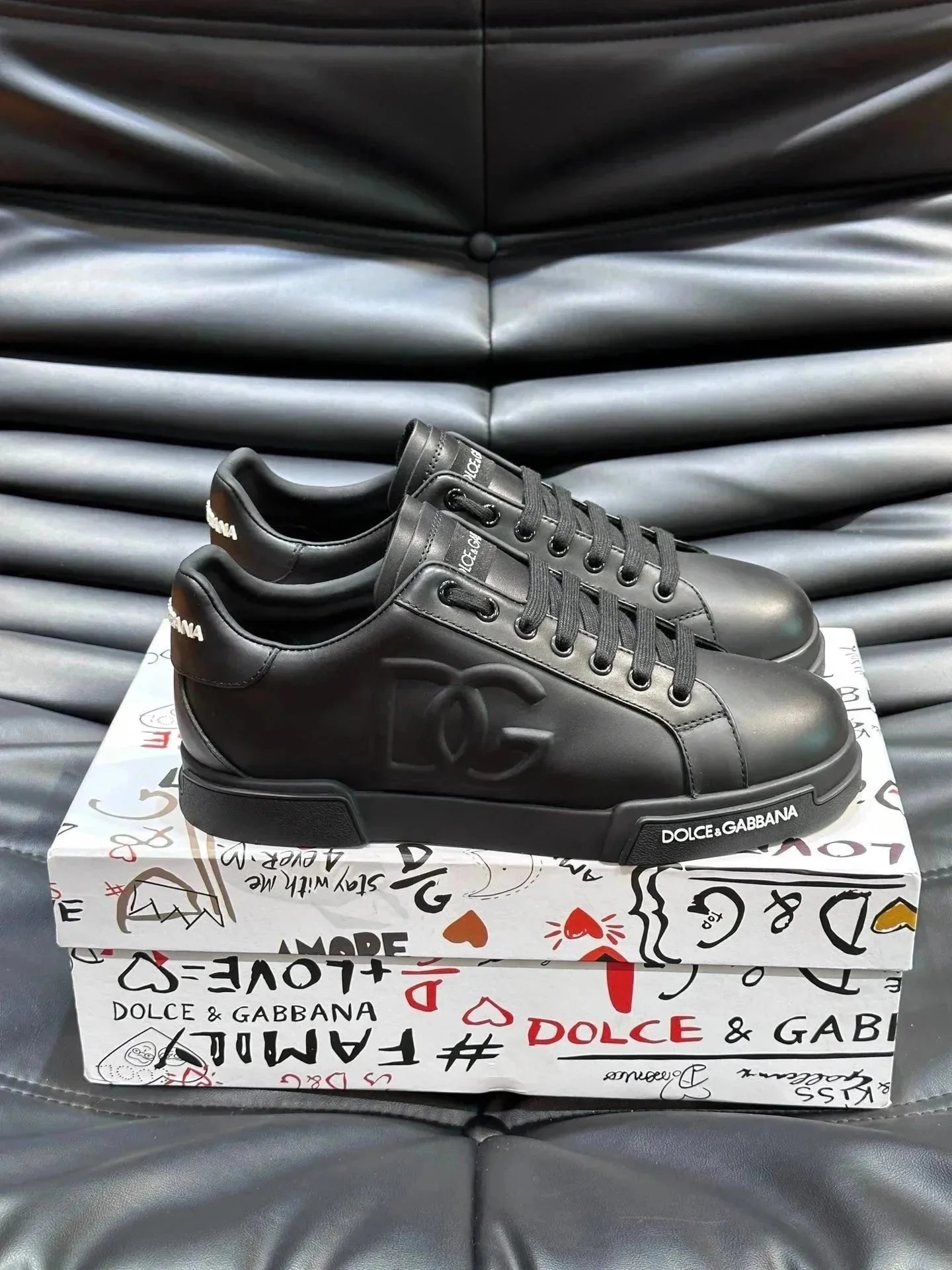 Dolce & Gabbana Sneakers Low-top logo lace-up — 40