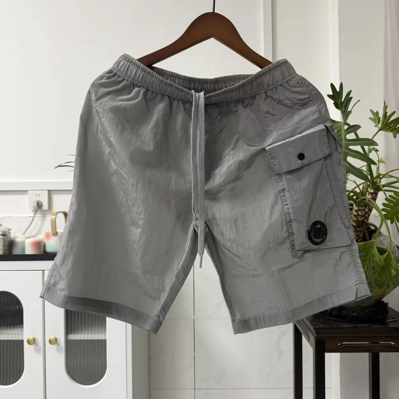 C.P. Company Shorts Drawstring Cargo Lens — 2866 gray shorts