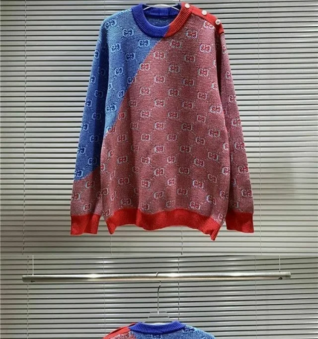 Gucci Knitwear Assorted knit sweaters and cardigans product detail image 9