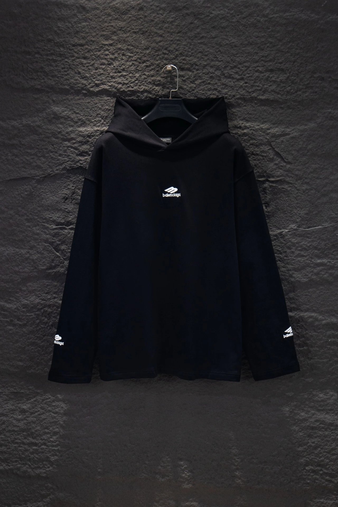 Unbranded Hoodies & Sweatshirts Oversized Letter-Graphic Pullover Hoodie — Black 5219