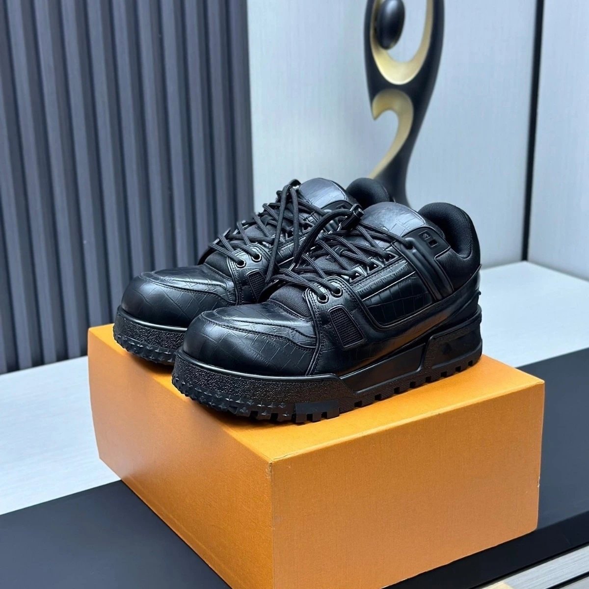 Louis Vuitton LV Trainer Maxi