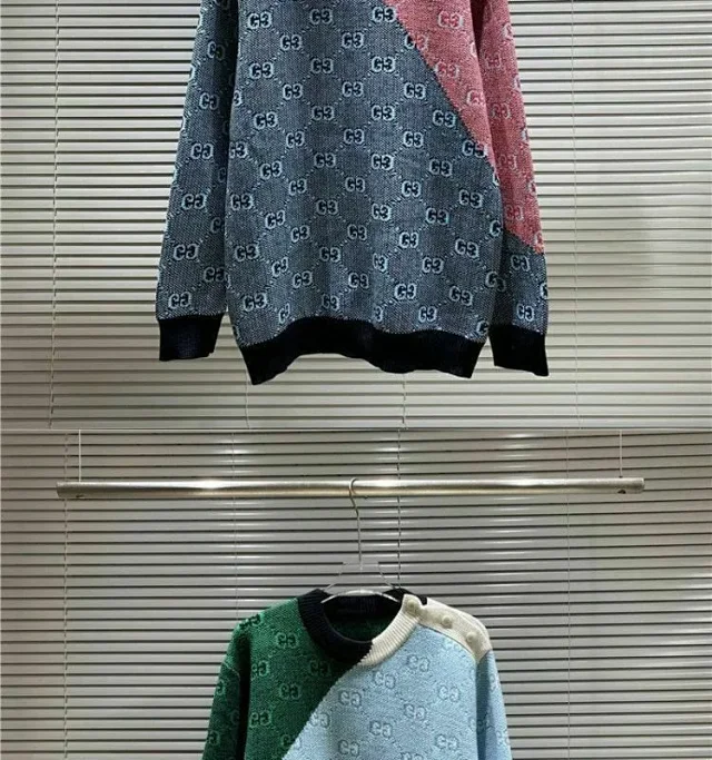 Gucci Knitwear Assorted knit sweaters and cardigans product detail image 12