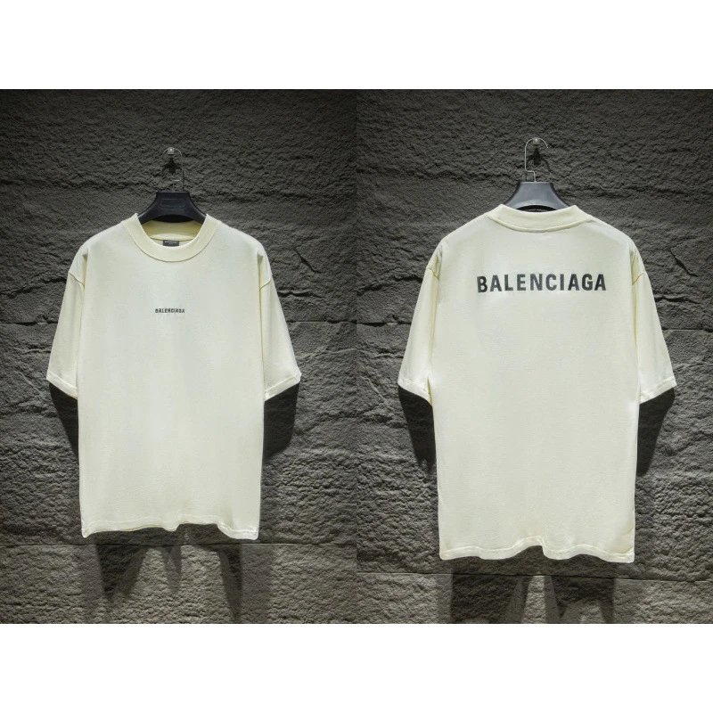 Balenciaga T-Shirts Oversized Logo-Print Short-Sleeve T-Shirt — 32