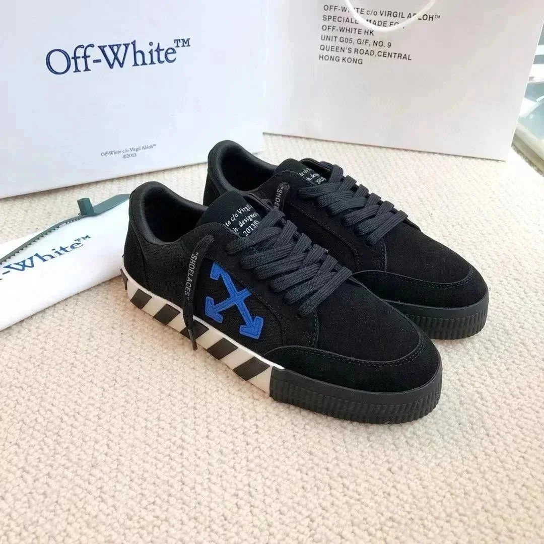 Gucci Sneakers Low-Top Lace-Up — 19