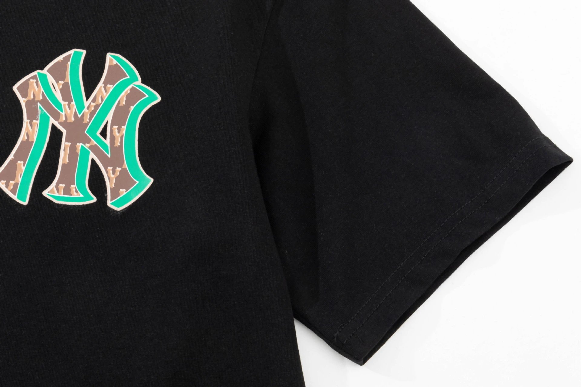 MLB Pocket Detail T-Shirt Off-White - 40
