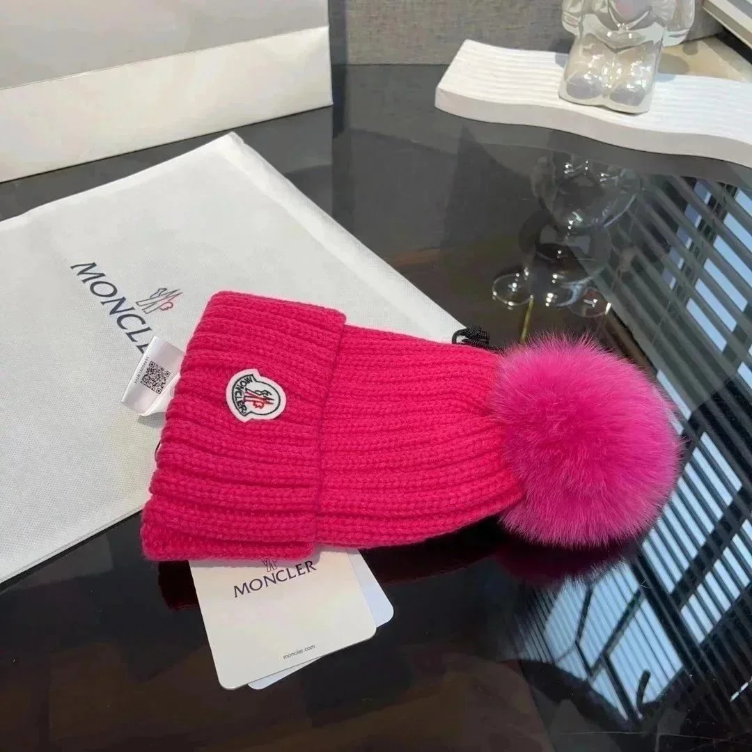 Moncler Hats Rib-Knit Cuffed Beanie — 218