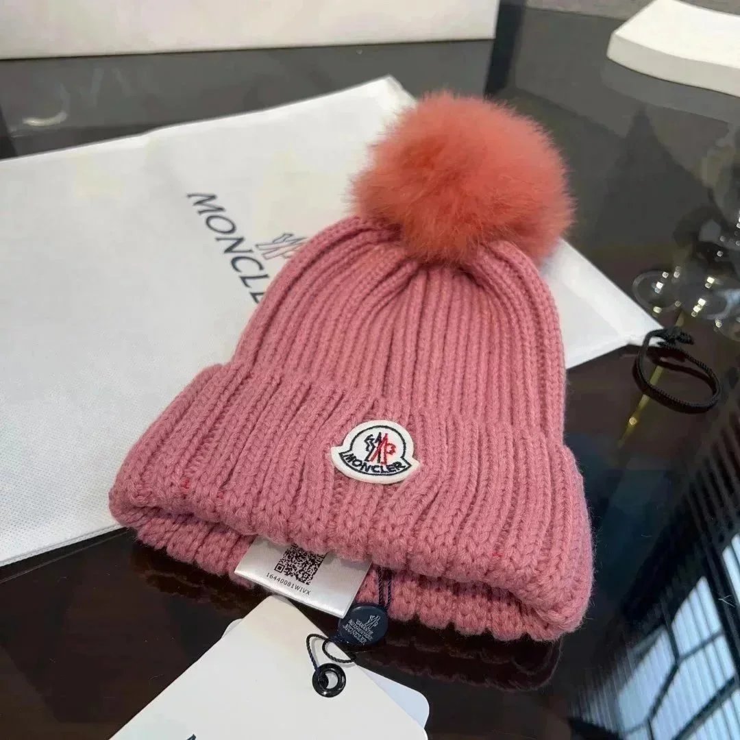 Moncler Hats Rib-Knit Cuffed Beanie — 217