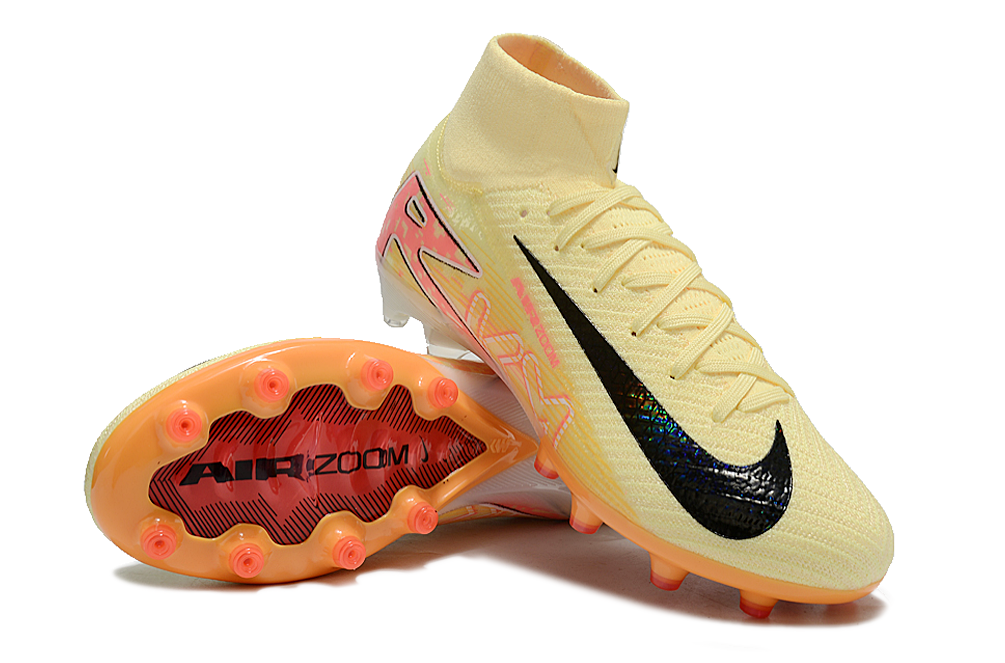 Nike Boots Phantom GX Football — 24